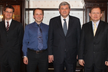 С надеждой на сотрудничество